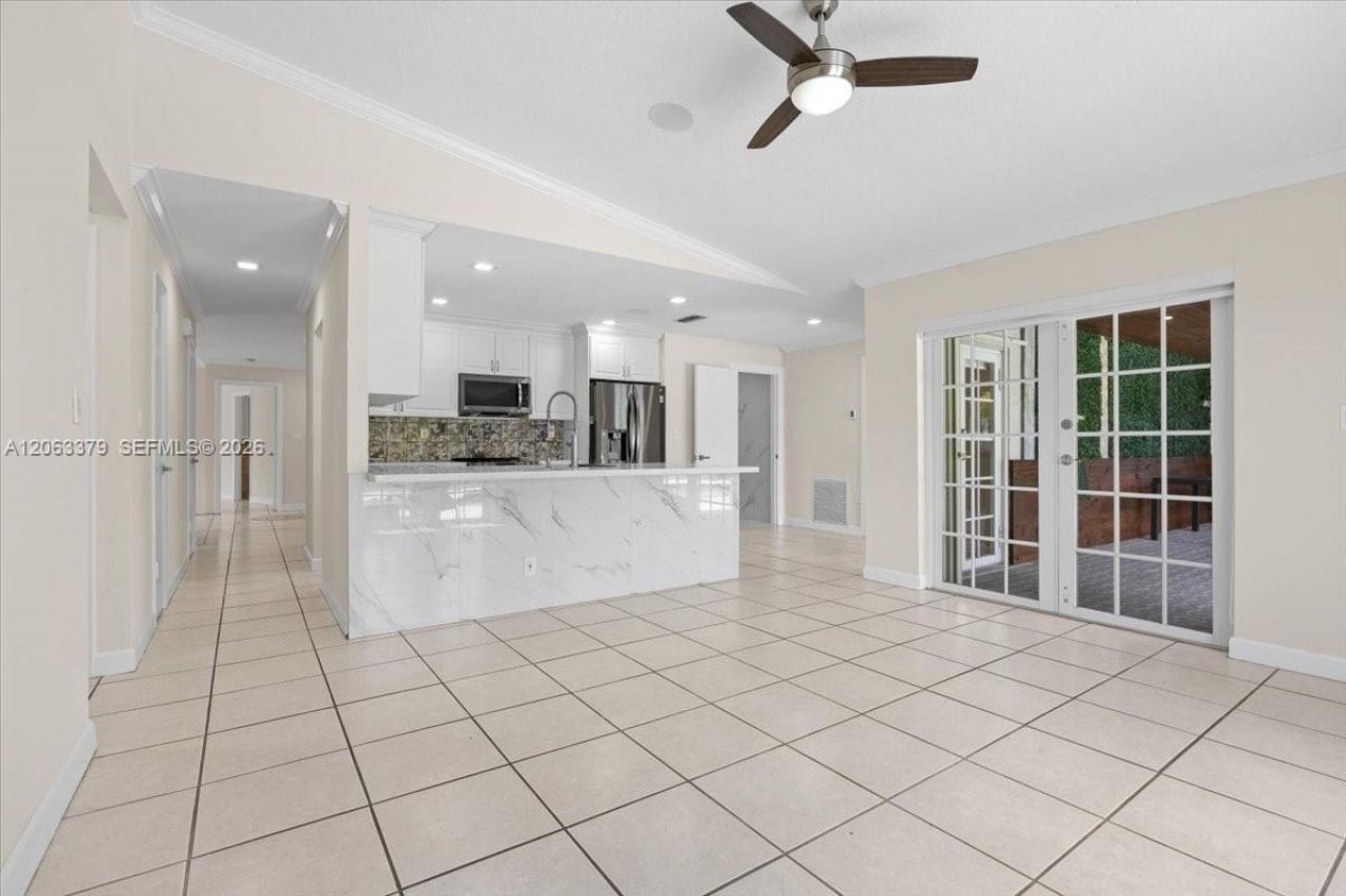 4201 W Sailboat Dr, Unit N/A, Cooper City, FL 33026 Photo