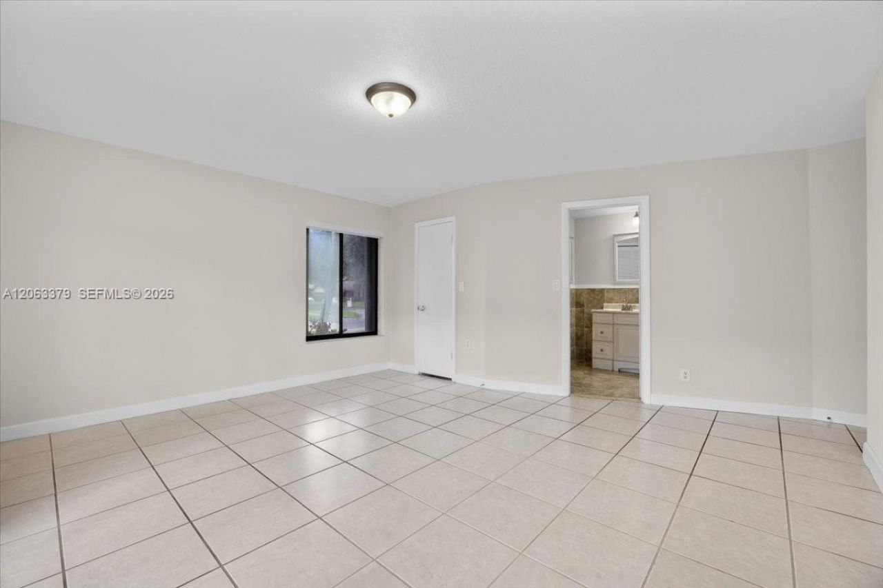 4201 W Sailboat Dr, Unit N/A, Cooper City, FL 33026 Photo