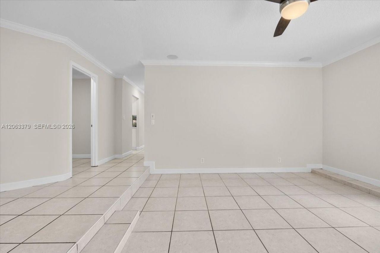 4201 W Sailboat Dr, Unit N/A, Cooper City, FL 33026 Photo