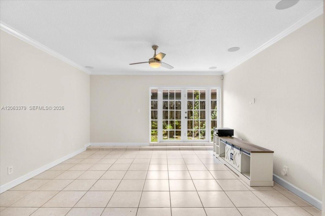 4201 W Sailboat Dr, Unit N/A, Cooper City, FL 33026 Photo