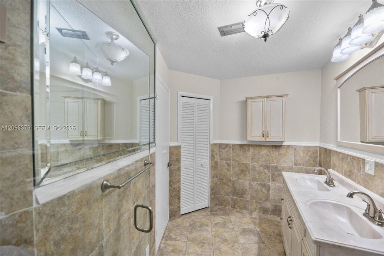 4201 W Sailboat Dr, Unit N/A, Cooper City, FL 33026 Photo