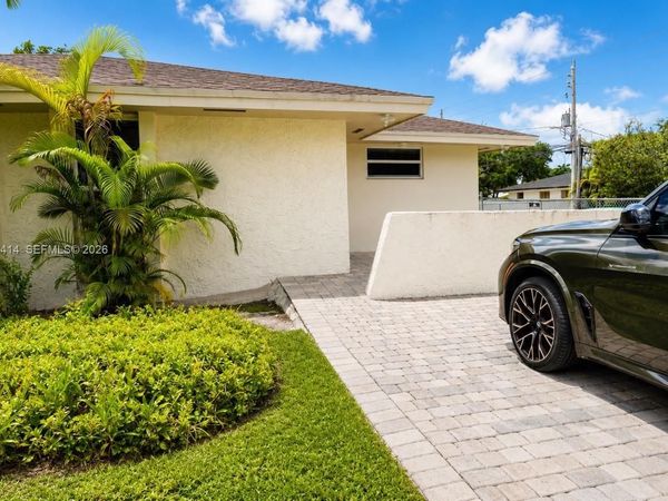 5780 SW 61st St , Unit 5782, Miami, FL 33143