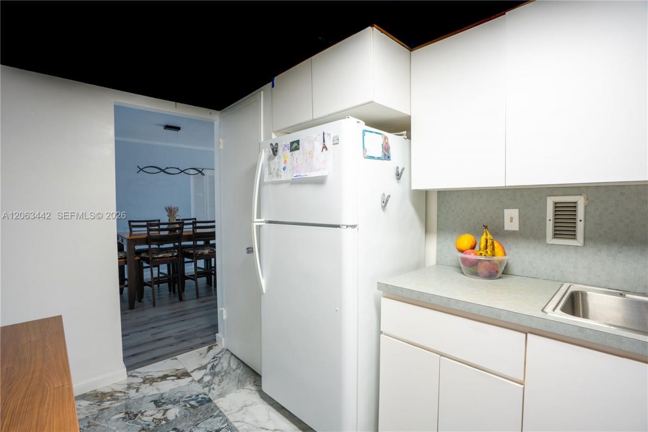 1865 79th St Cswy, Unit 11A, North Bay Village, FL 33141 Photo