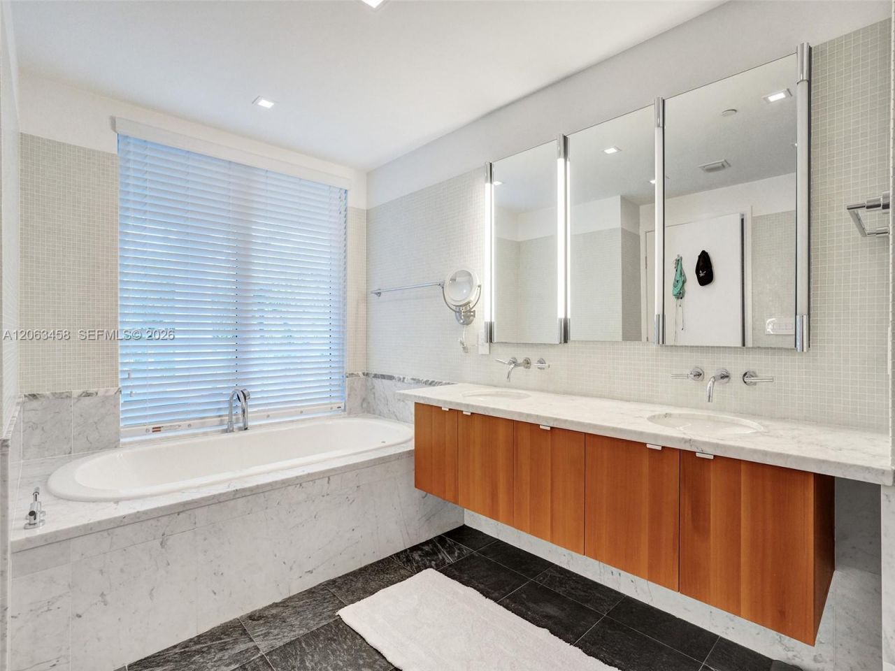 6103 Aqua Ave, Unit 107, Miami Beach, FL 33141 Photo