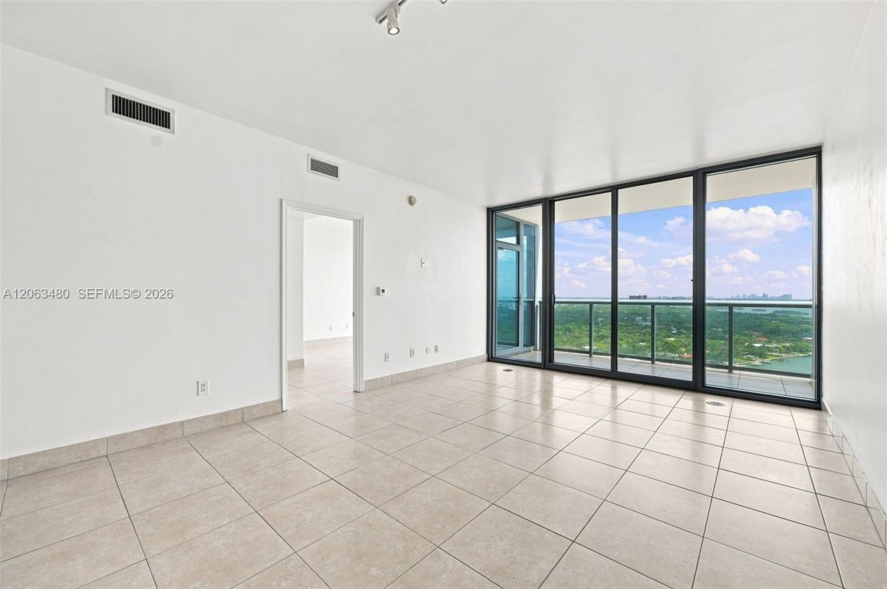 601 NE 36th St , Unit 2308, Miami, FL 33137 Photo