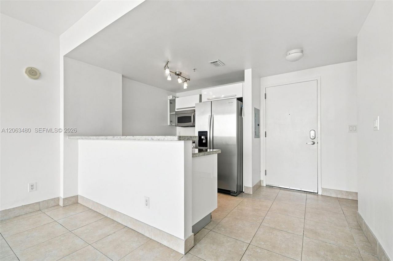 601 NE 36th St , Unit 2308, Miami, FL 33137 Photo