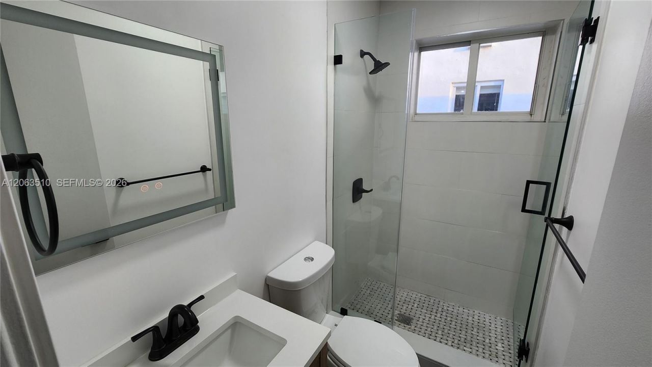 300 74th St, Unit 14, Miami Beach, FL 33141 Photo