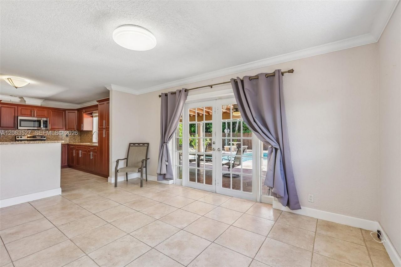 14552 SW 75th St, Miami, FL 33183 Photo