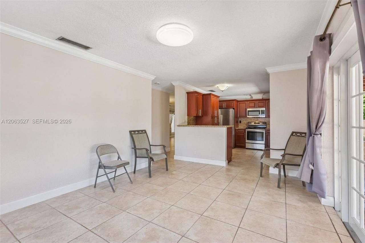 14552 SW 75th St, Miami, FL 33183 Photo