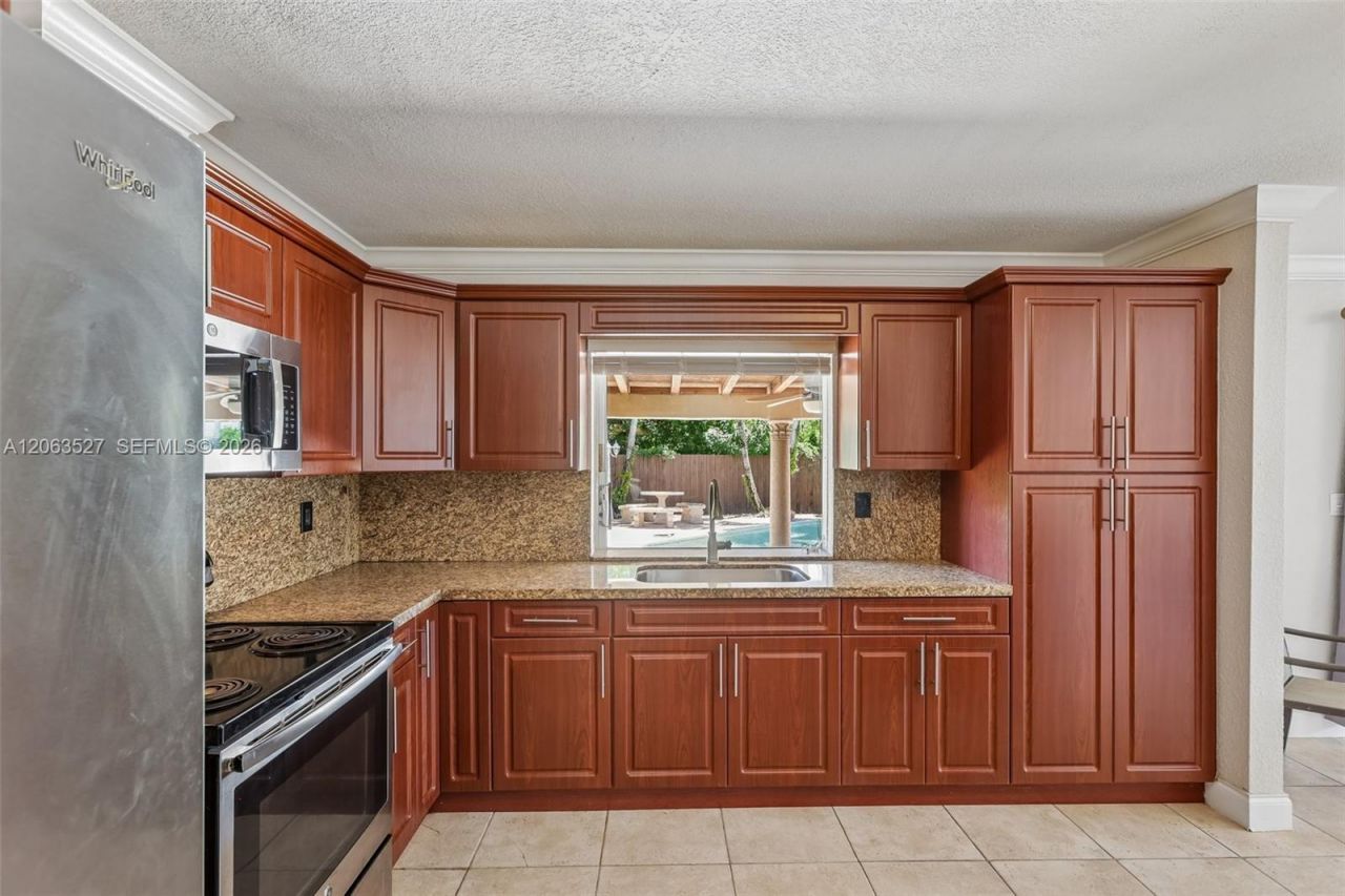14552 SW 75th St, Miami, FL 33183 Photo