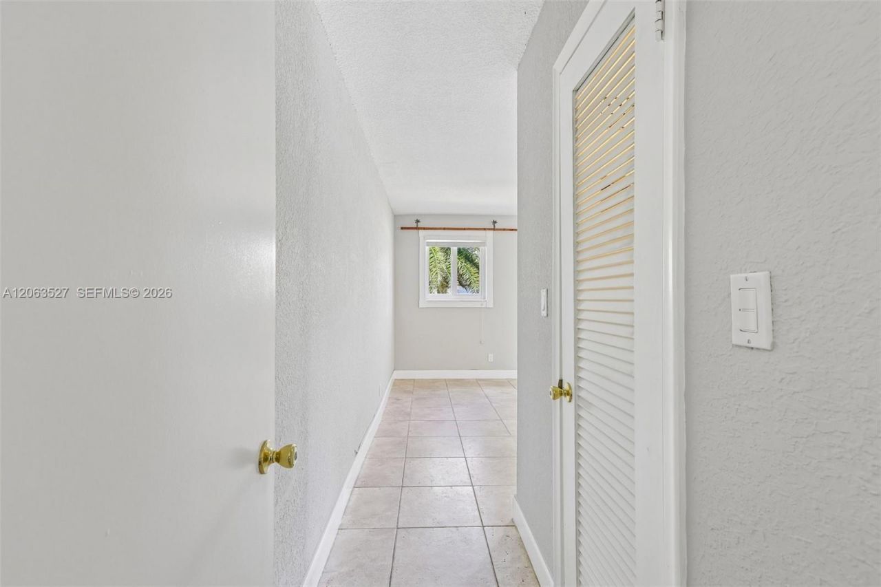 14552 SW 75th St, Miami, FL 33183 Photo