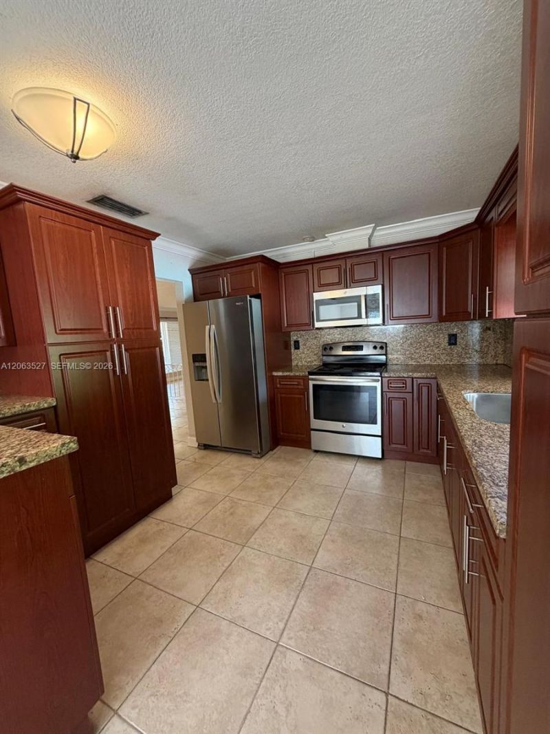 Please Call For Address, Miami, FL 33183 Photo