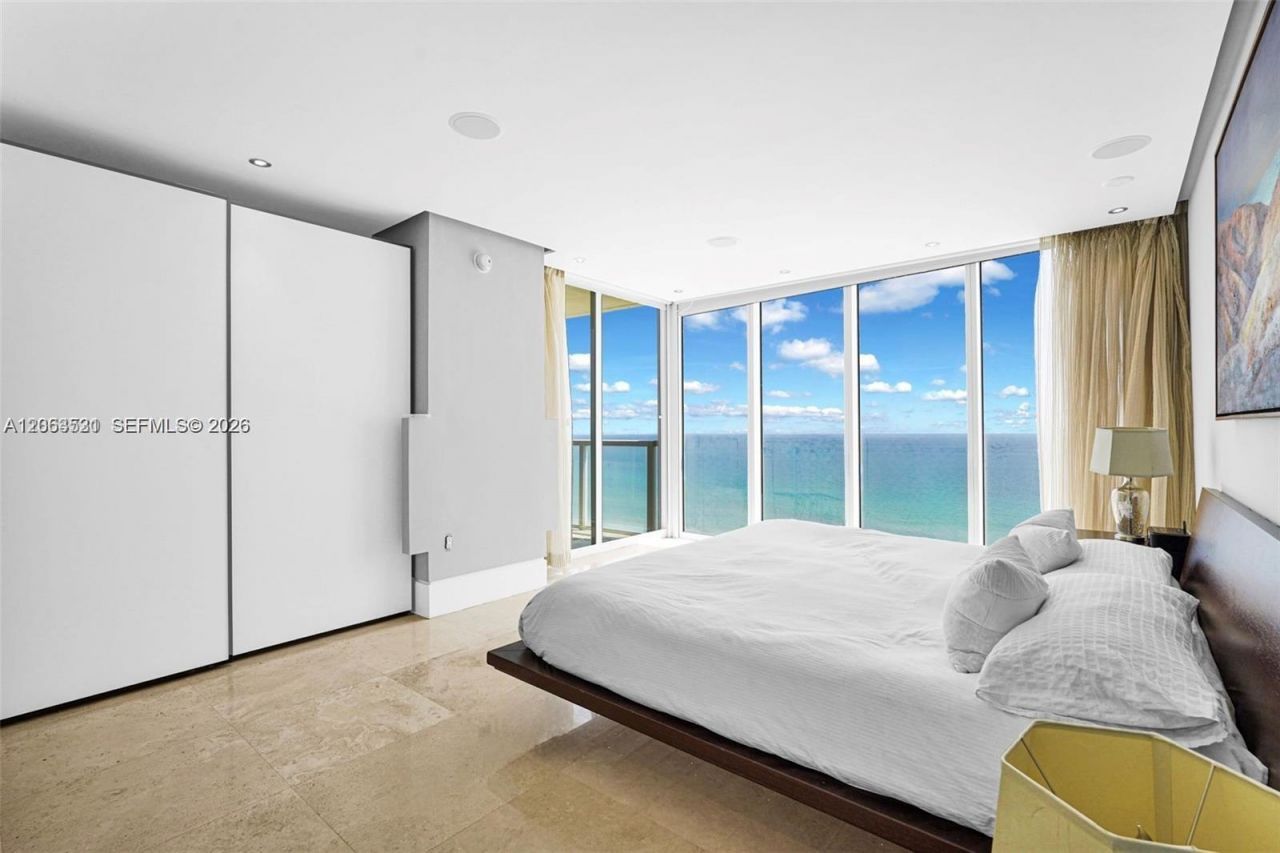 16699 Collins Ave, Unit 1103 / 2 P, Sunny Isles Beach, FL 33160 Photo