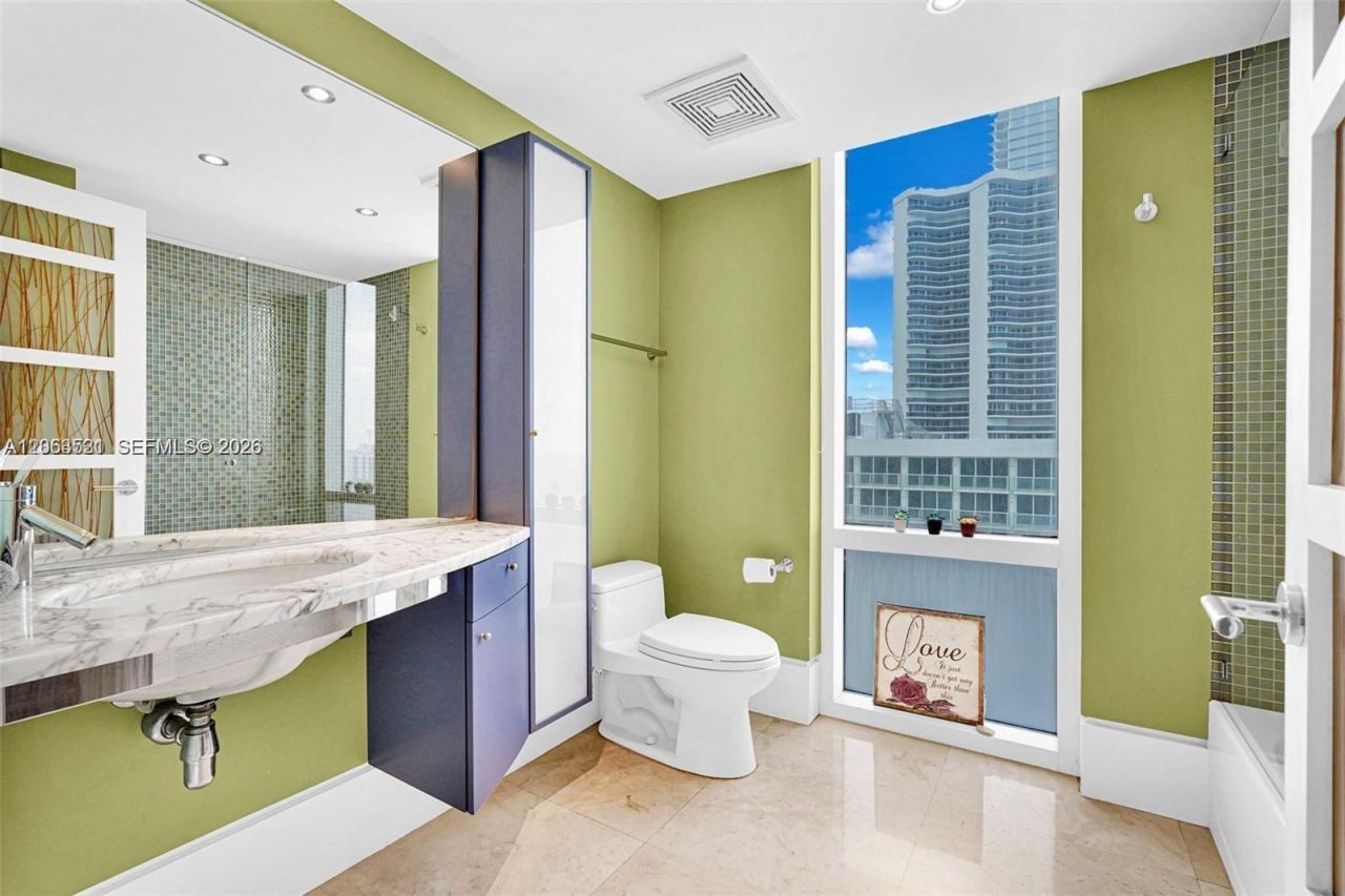 16699 Collins Ave, Unit 1103 / 2 P, Sunny Isles Beach, FL 33160 Photo