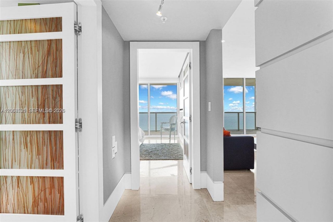 16699 Collins Ave, Unit 1103 / 2 P, Sunny Isles Beach, FL 33160 Photo
