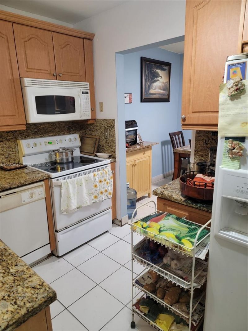 1425 Arthur St , Unit 216B, Hollywood, FL 33020 Photo