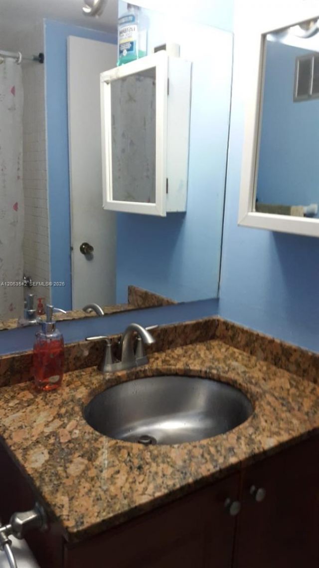 1425 Arthur St , Unit 216B, Hollywood, FL 33020 Photo