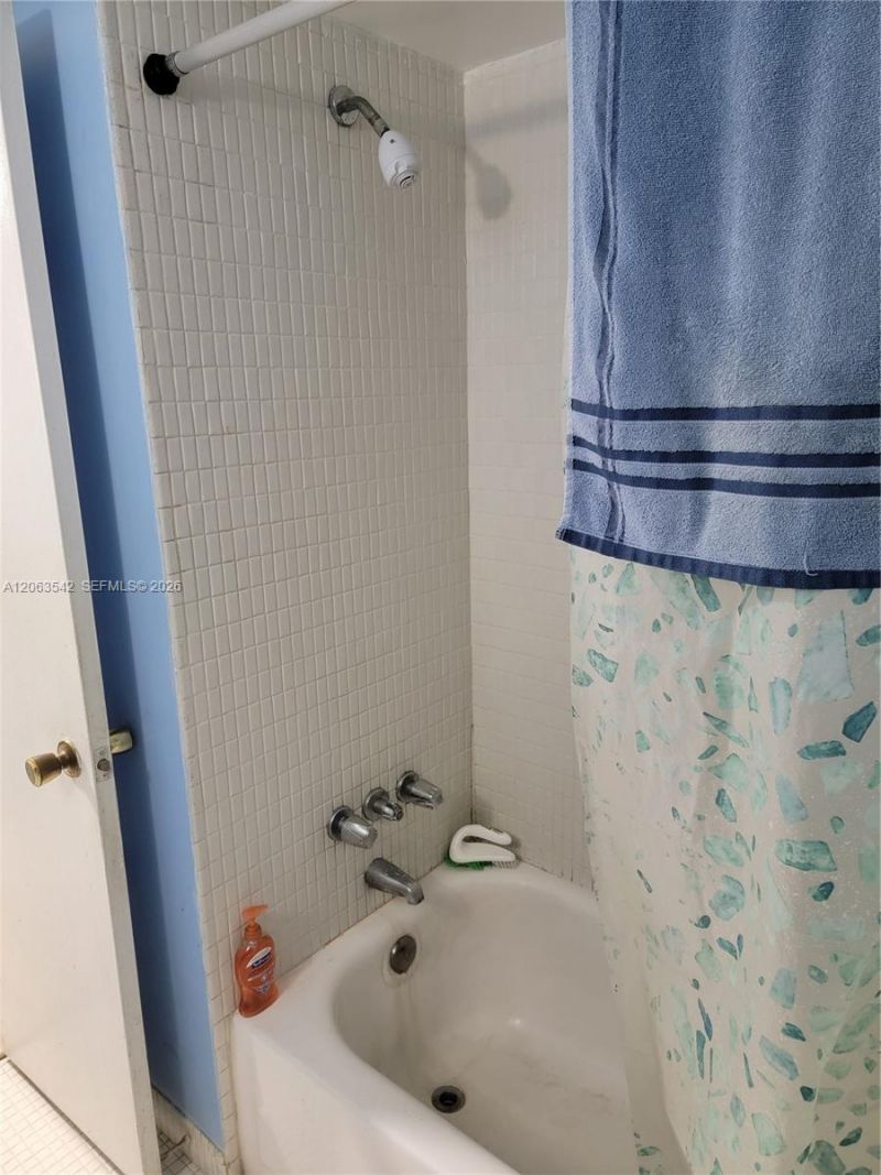 1425 Arthur St , Unit 216B, Hollywood, FL 33020 Photo