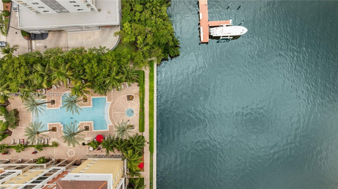 17100 N Bay Rd , Unit 1210, Sunny Isles Beach, FL 33160 Photo