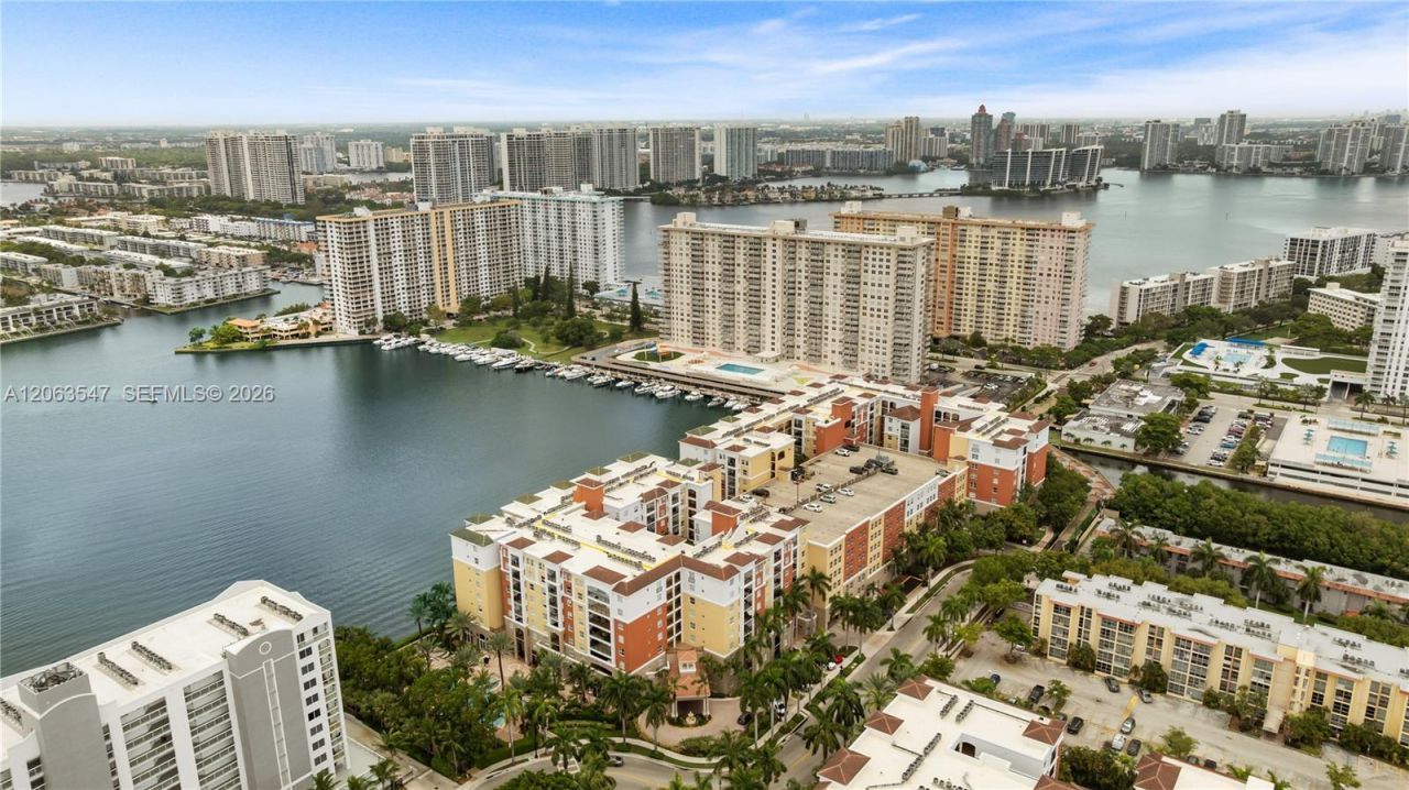 17100 N Bay Rd , Unit 1210, Sunny Isles Beach, FL 33160 Photo