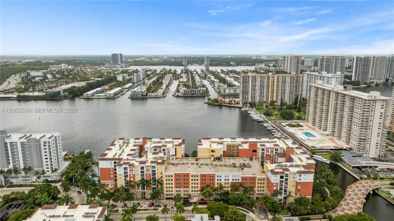 17100 N Bay Rd , Unit 1712, Sunny Isles Beach, FL 33160 Photo