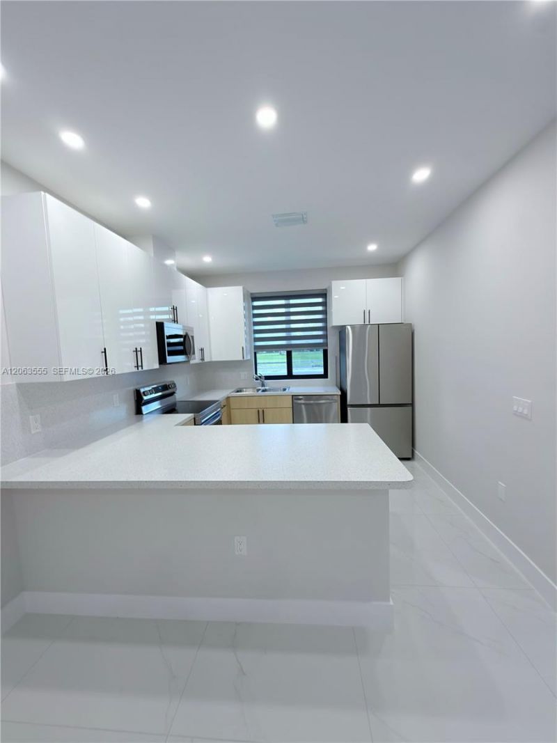 12368 SW 219th St, Miami, FL 33170 Photo