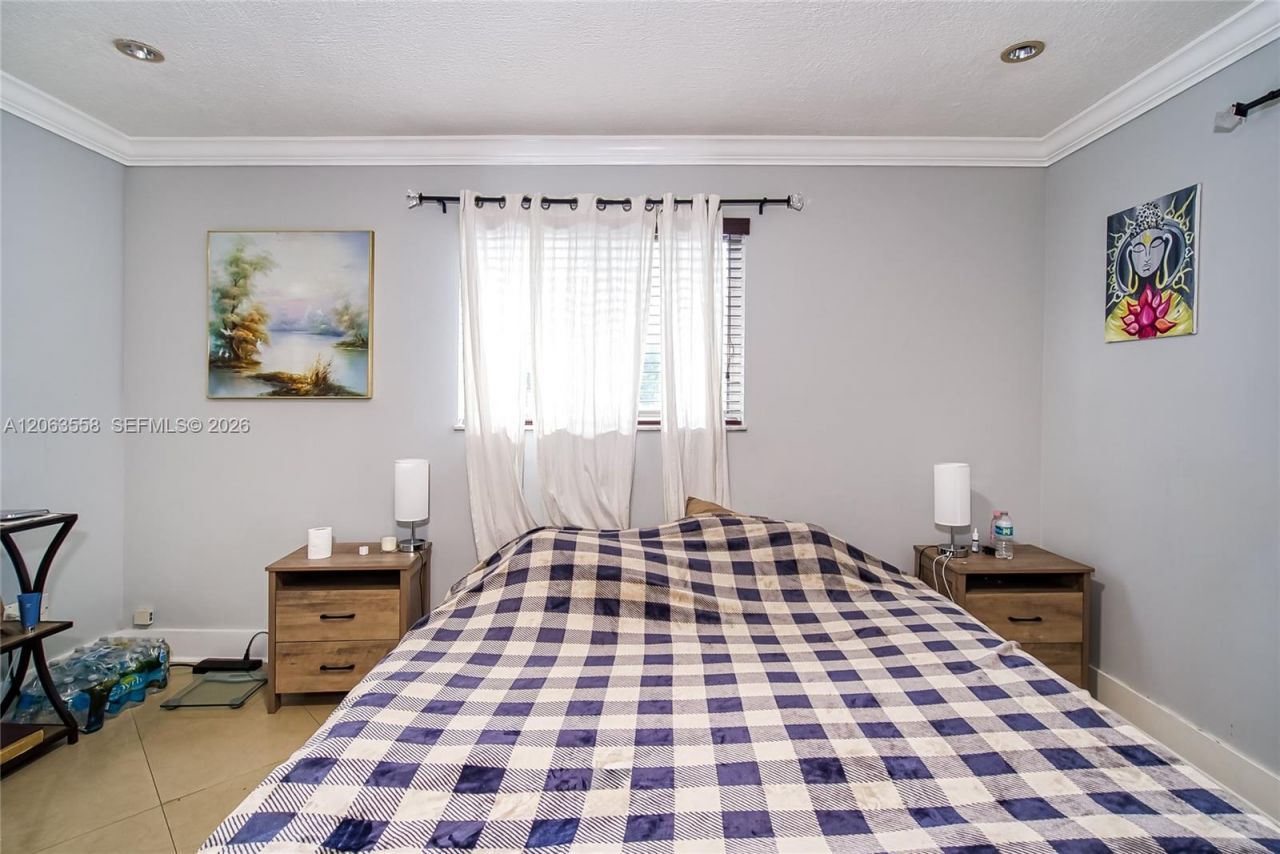 1457 Atlantic Shores Blvd, Unit 1, Hallandale Beach, FL 33009 Photo