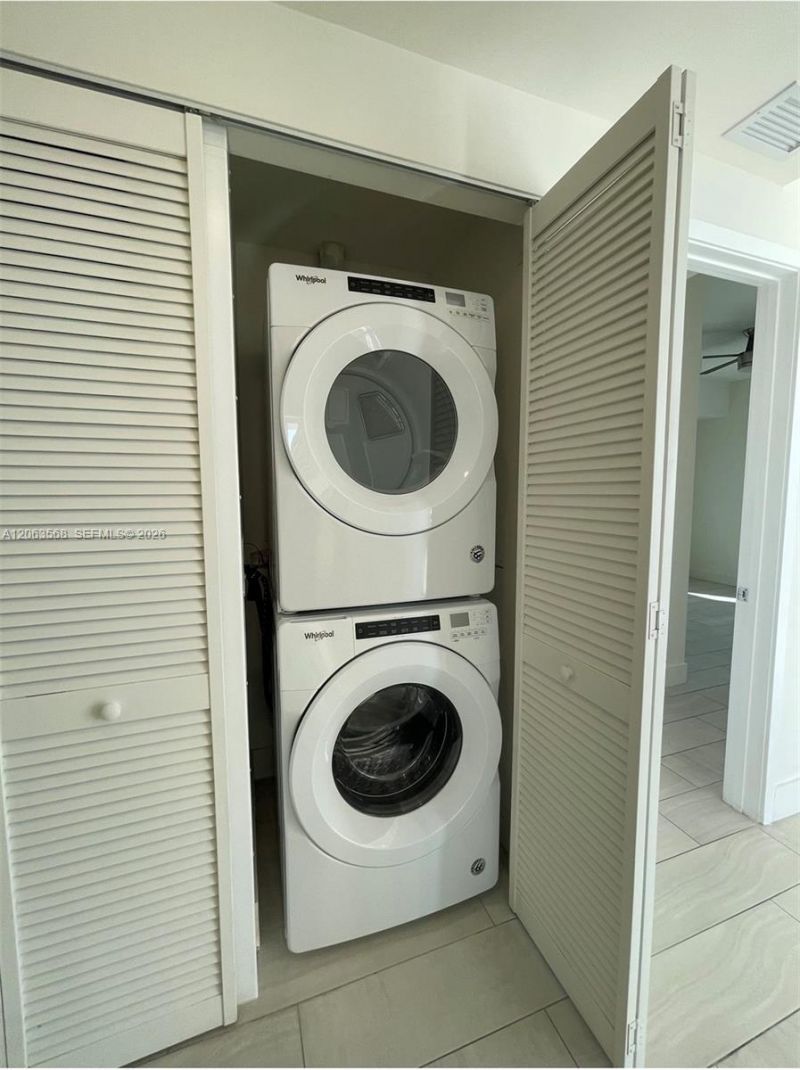 2000 Metropica Way , Unit 504, Sunrise, FL 33323 Photo