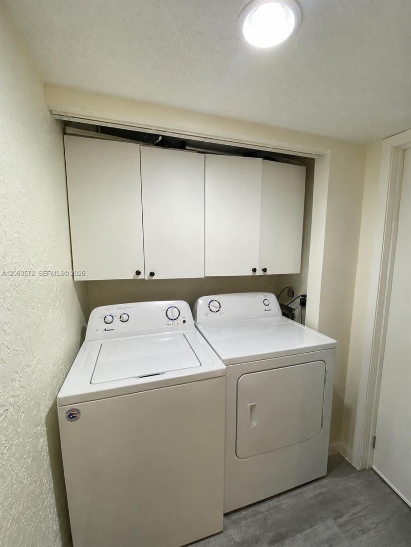 4850 SW 63rd Ter, Unit 331, Davie, FL 33314 Photo