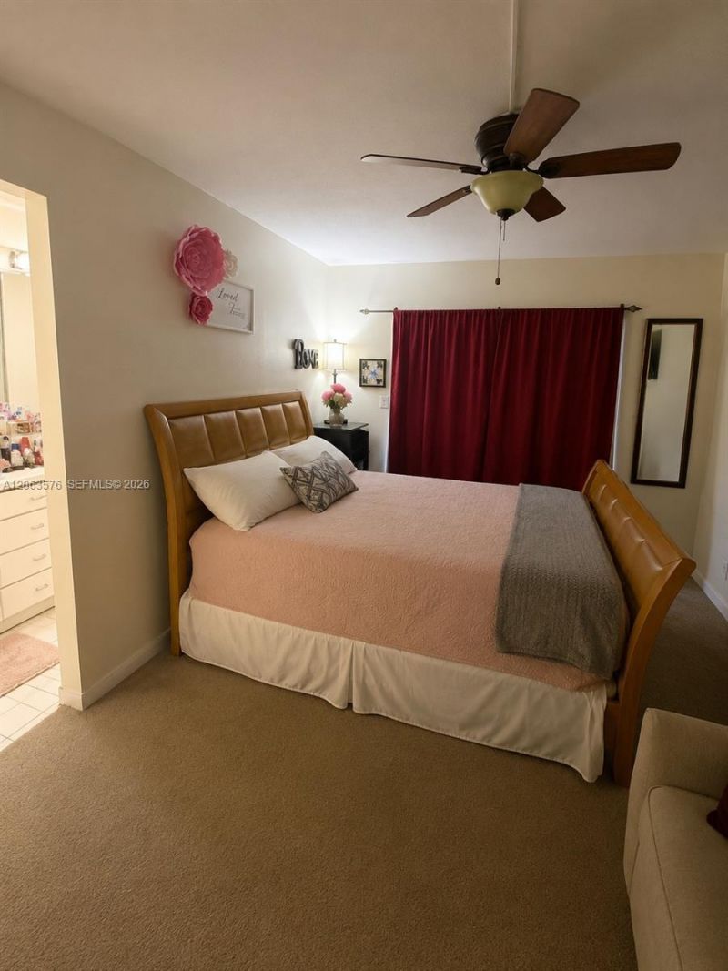 633 N University Dr , Unit 14, Plantation, FL 33324 Photo