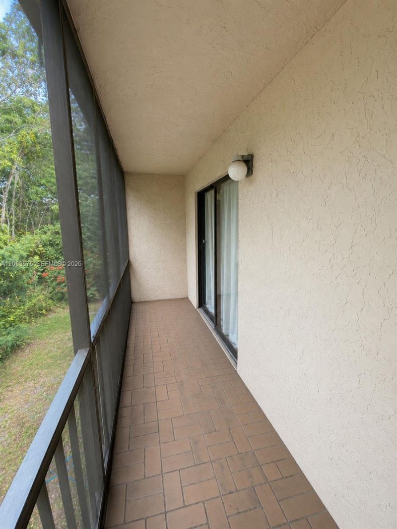 633 N University Dr , Unit 14, Plantation, FL 33324 Photo