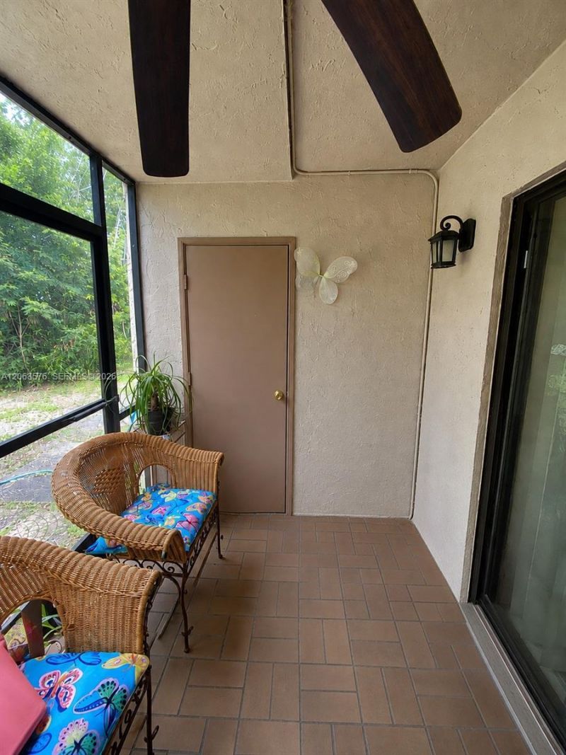 633 N University Dr , Unit 14, Plantation, FL 33324 Photo