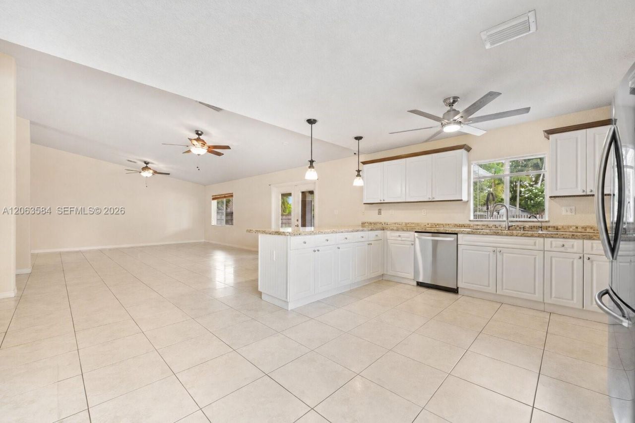 32361 SW 202nd Pl, Homestead, FL 33030 Photo