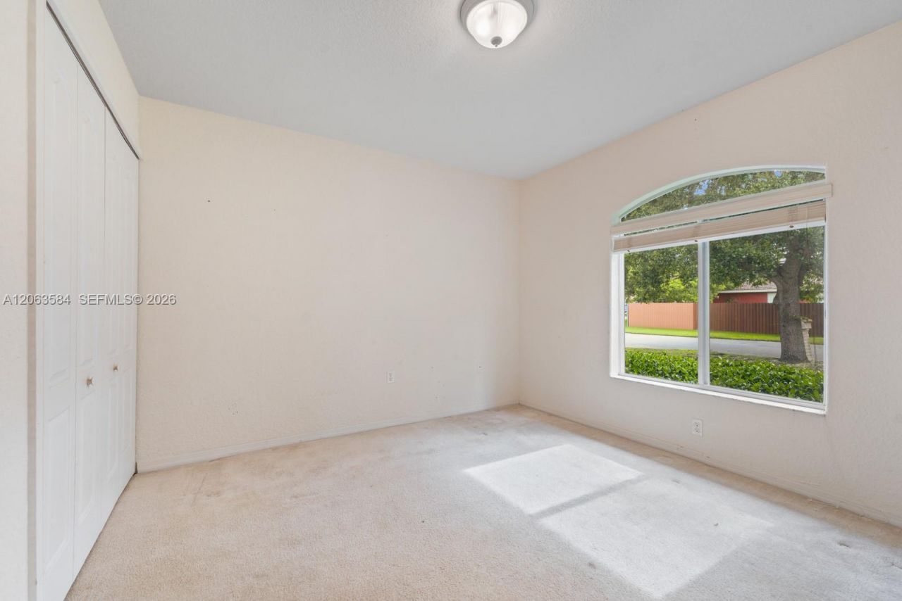 32361 SW 202nd Pl, Homestead, FL 33030 Photo