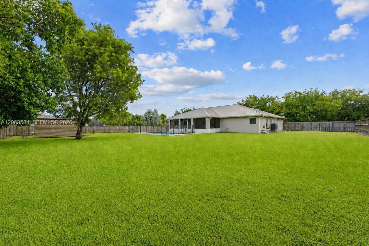 32361 SW 202nd Pl, Homestead, FL 33030 Photo