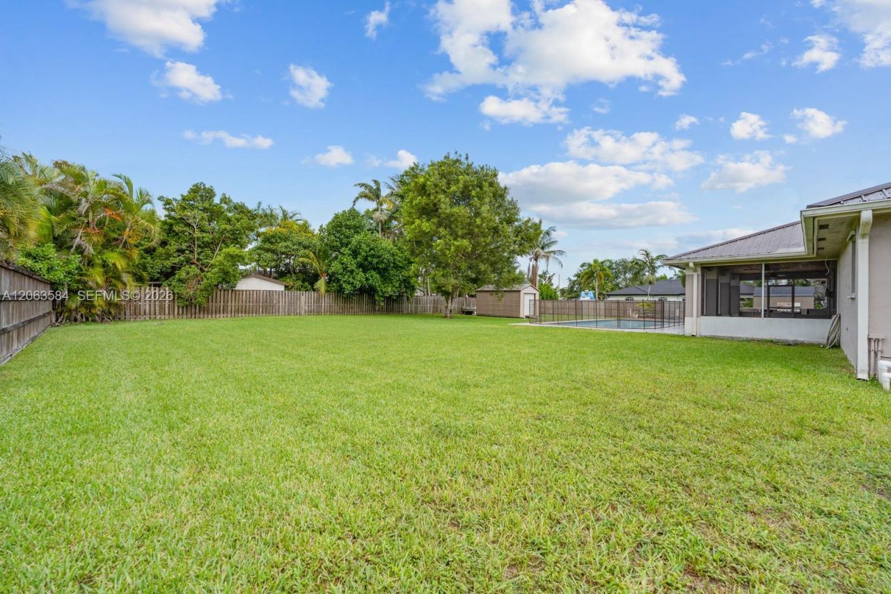 32361 SW 202nd Pl, Homestead, FL 33030 Photo