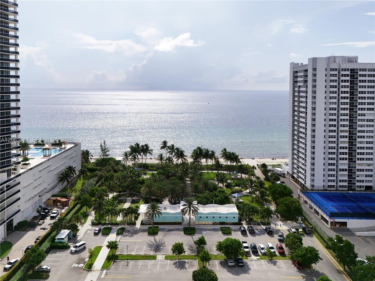 1825 S Ocean Dr, Unit 313, Hallandale Beach, FL 33009 Photo