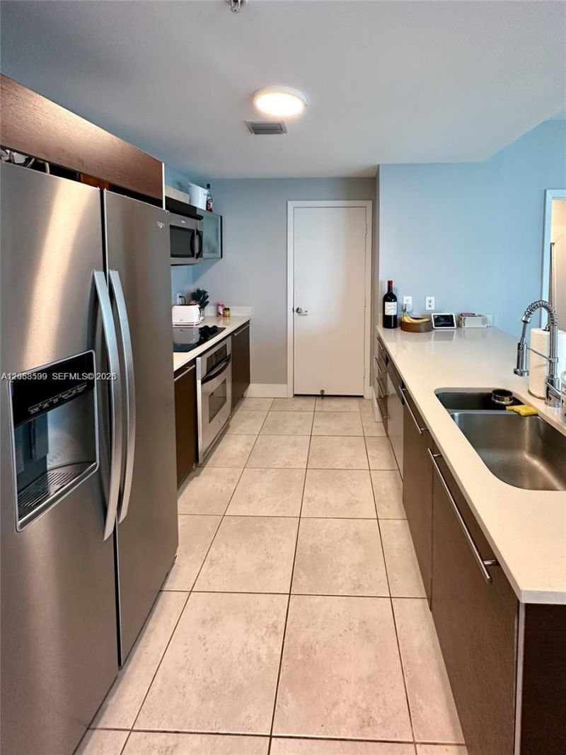 1900 N Bayshore Dr , Unit 3919, Miami, FL 33132 Photo