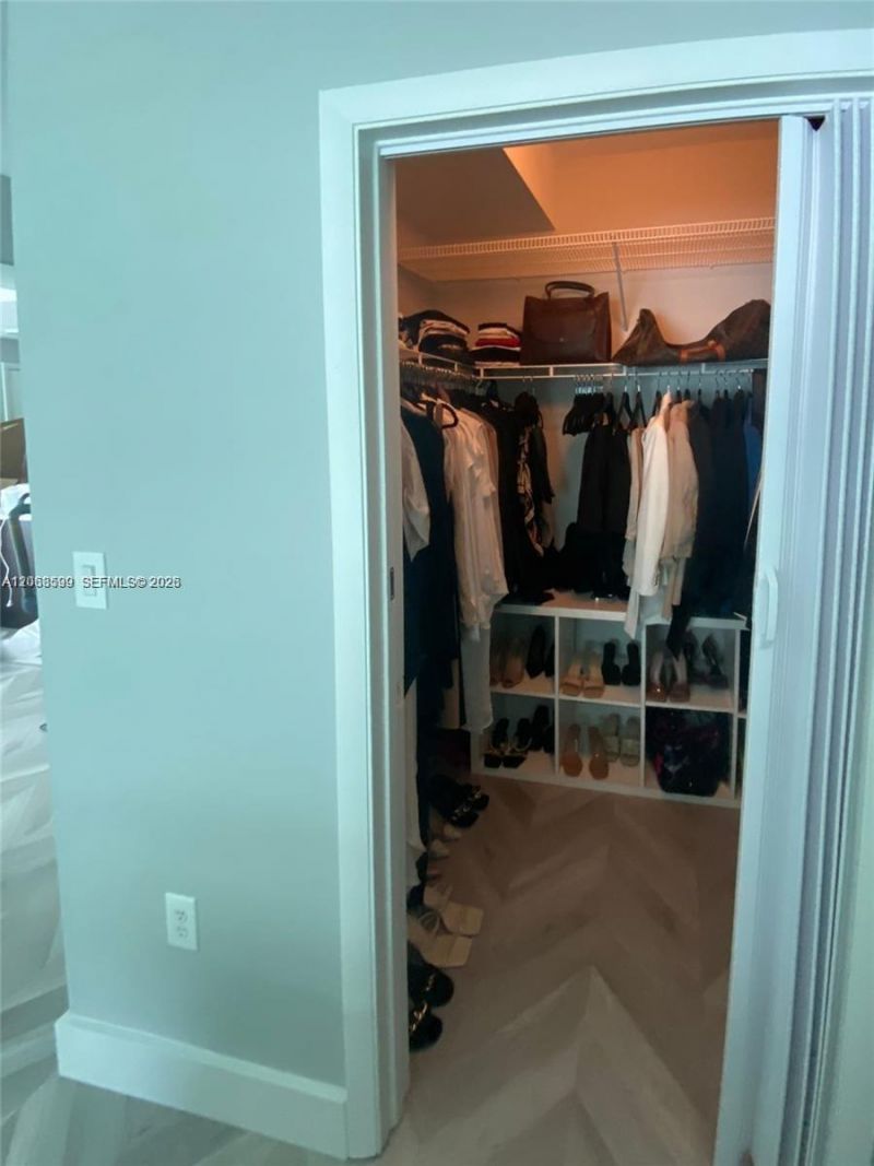 1900 N Bayshore Dr , Unit 3919, Miami, FL 33132 Photo