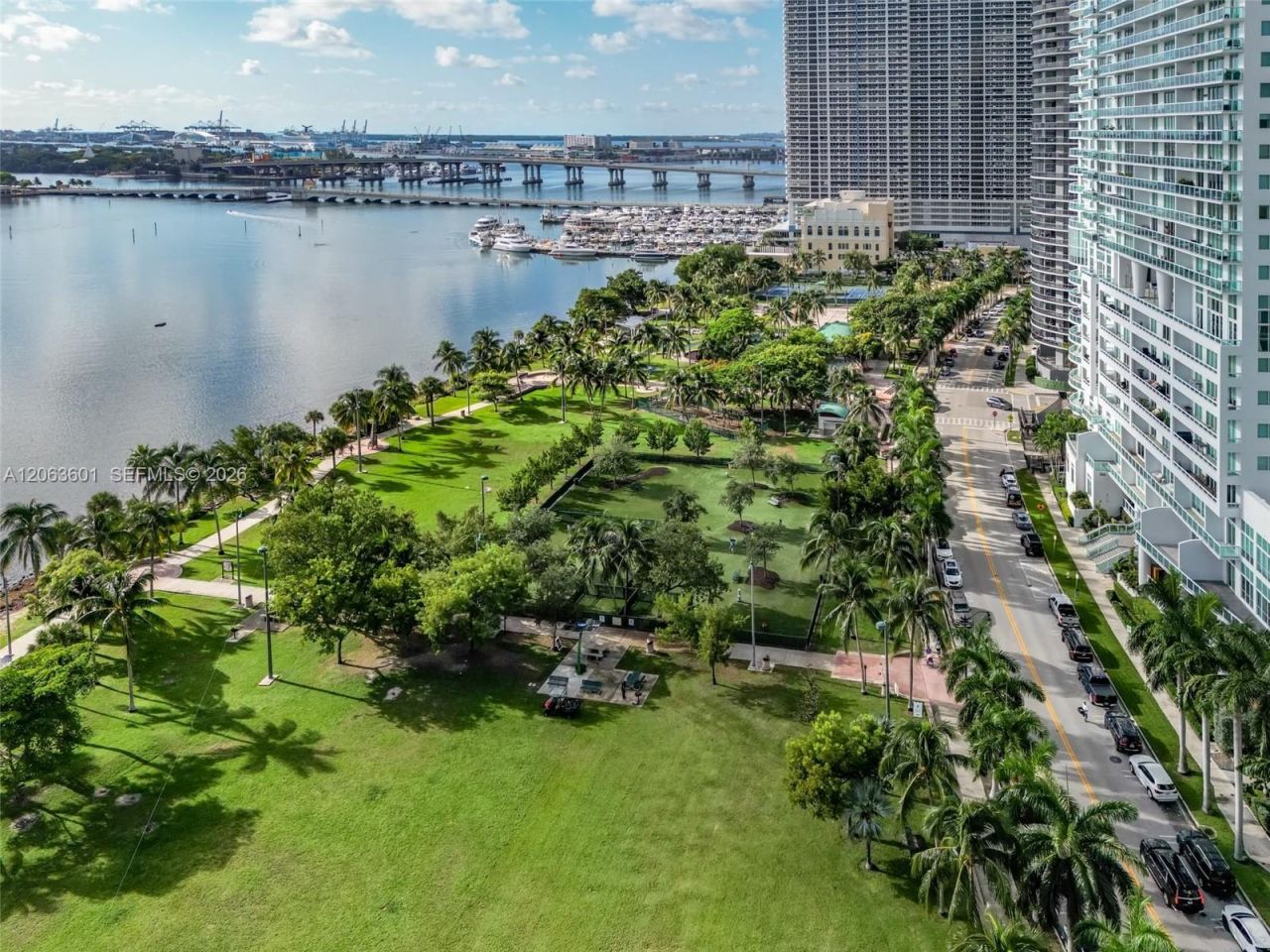1900 N Bayshore Dr, Unit 3917, Miami, FL 33132 Photo