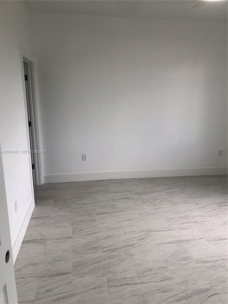 4568/4570 Golfview Blvd , Lehigh Acres, FL 33973 Photo