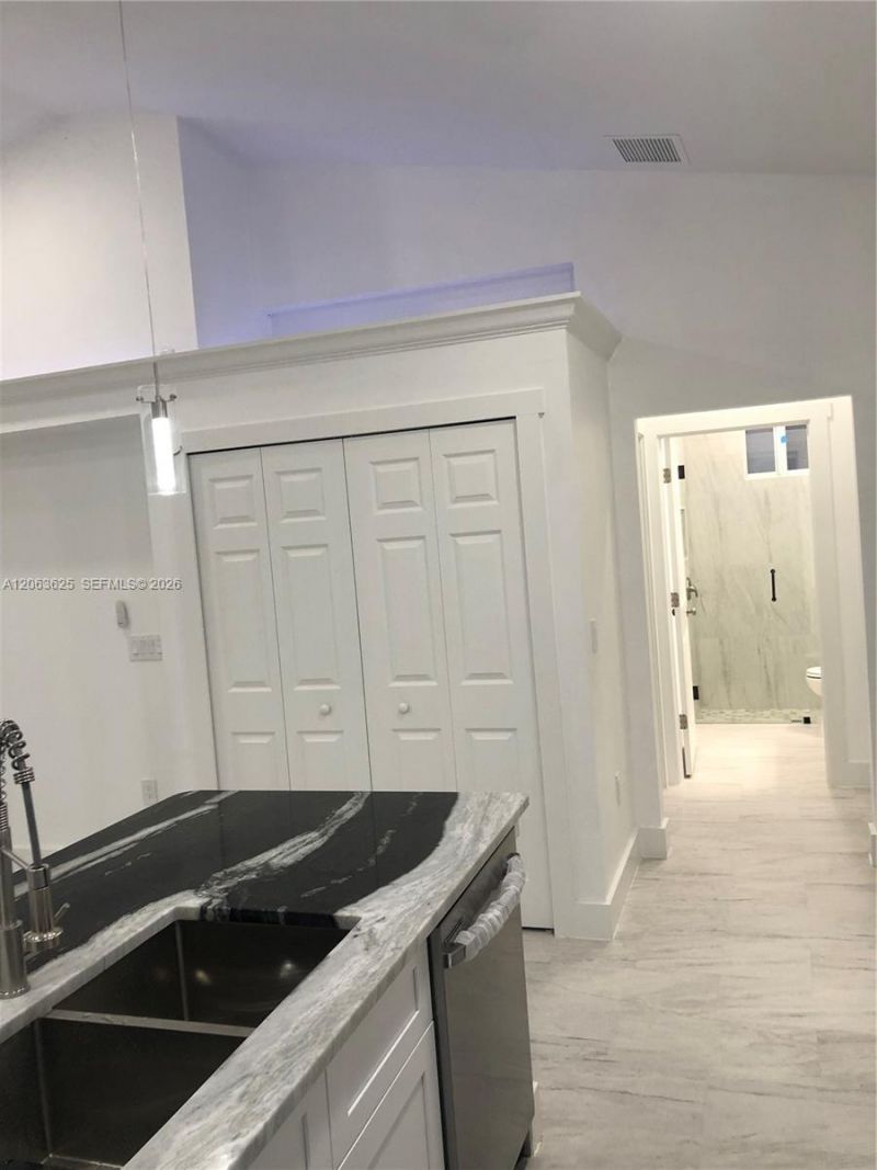 4568/4570 Golfview Blvd , Lehigh Acres, FL 33973 Photo
