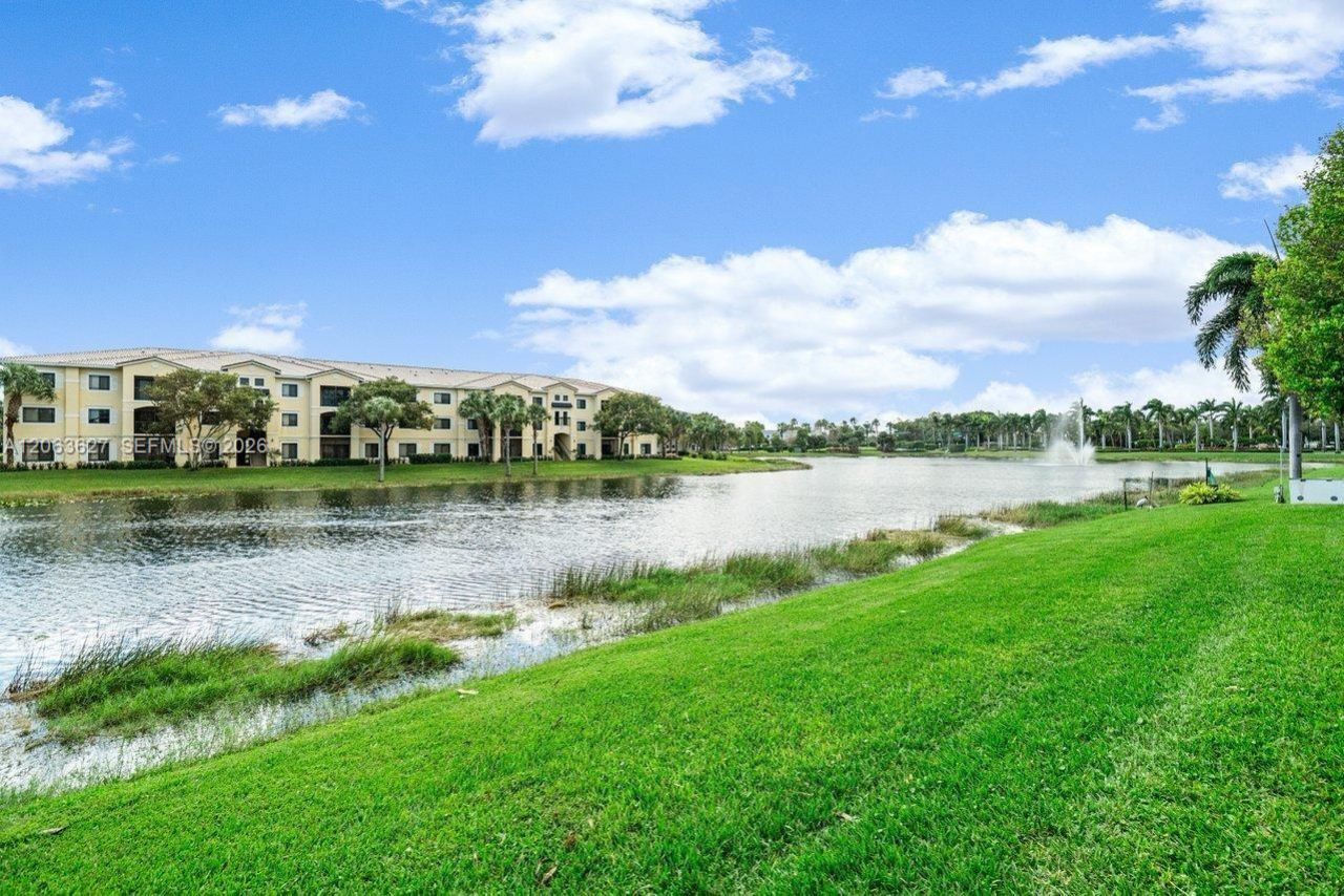 2813 Grande Pkwy, Unit 301, Palm Beach Gardens, FL 33410 Photo