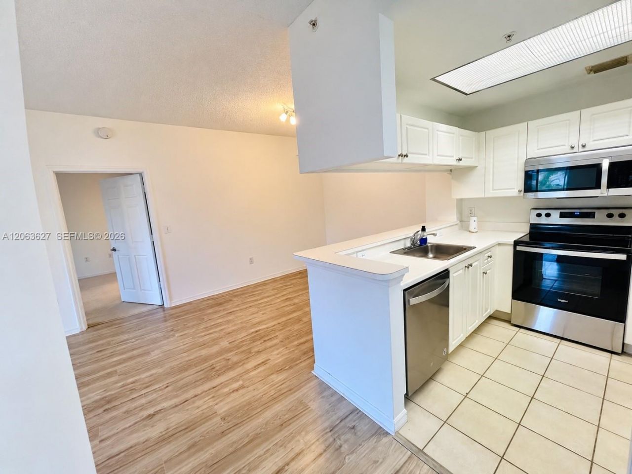 2813 Grande Pkwy, Unit 301, Palm Beach Gardens, FL 33410 Photo