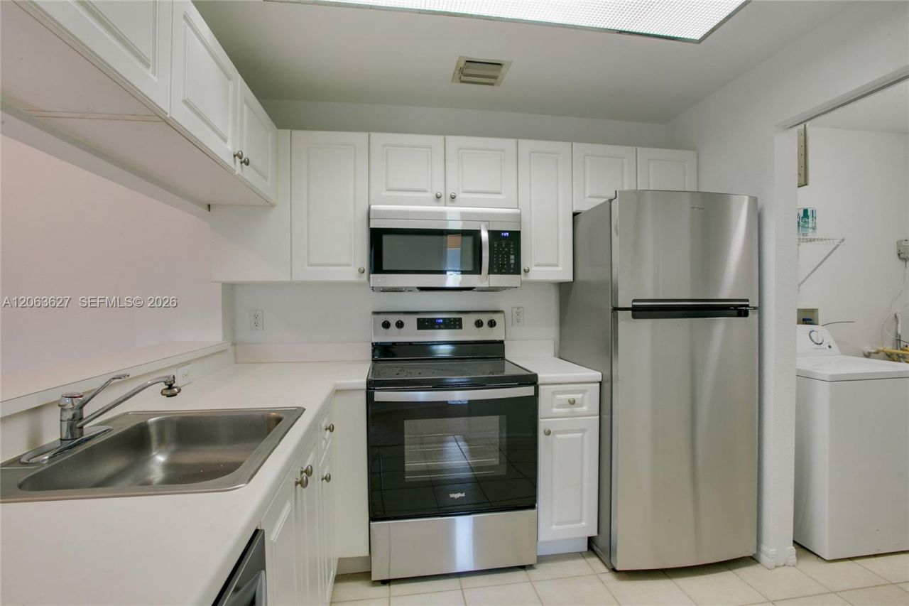 2813 Grande Pkwy, Unit 301, Palm Beach Gardens, FL 33410 Photo