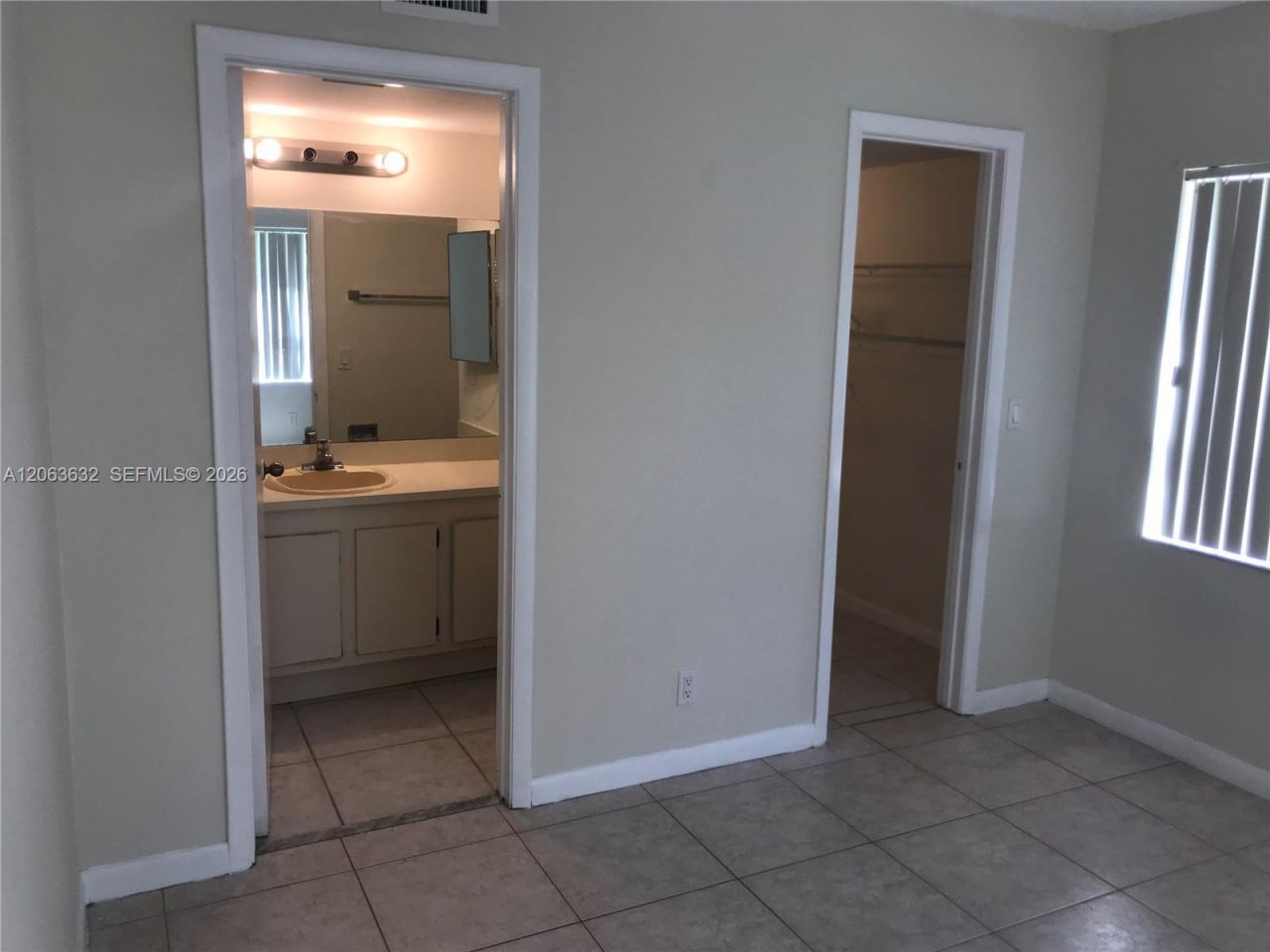 6796 S Palmetto Cir S , Unit 101, Boca Raton, FL 33433 Photo