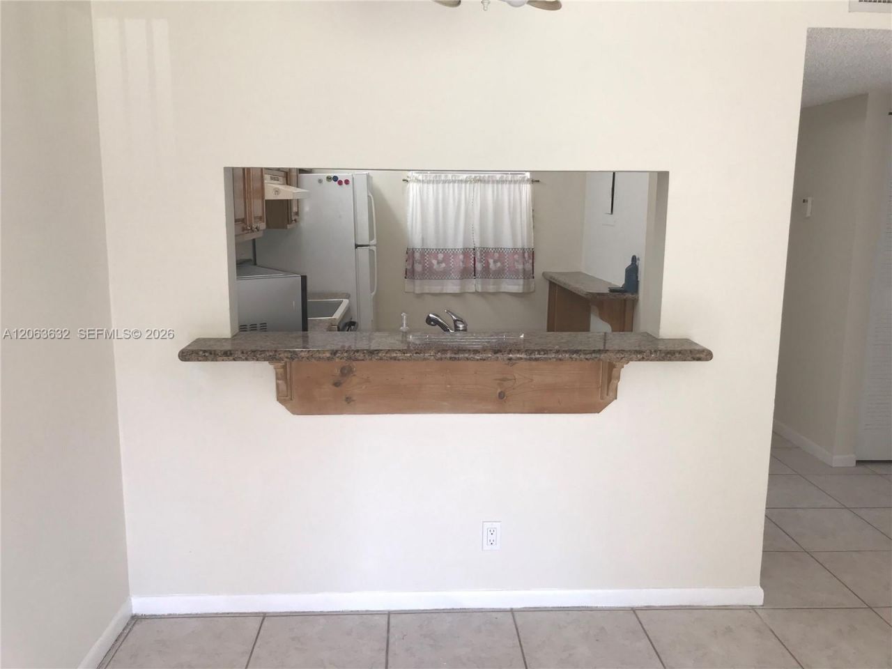 6796 S Palmetto Cir S , Unit 101, Boca Raton, FL 33433 Photo