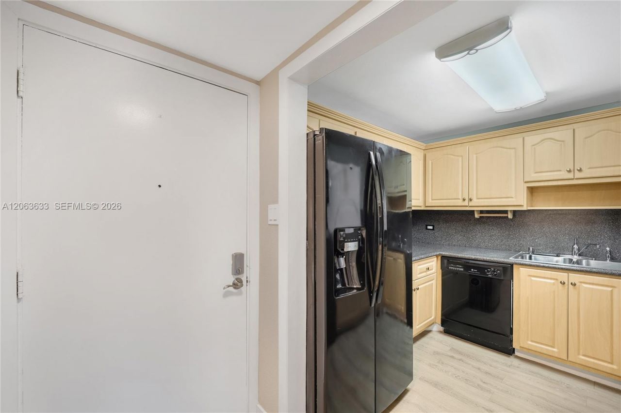 10425 SW 112th Ave, Unit 103, Miami, FL 33176 Photo