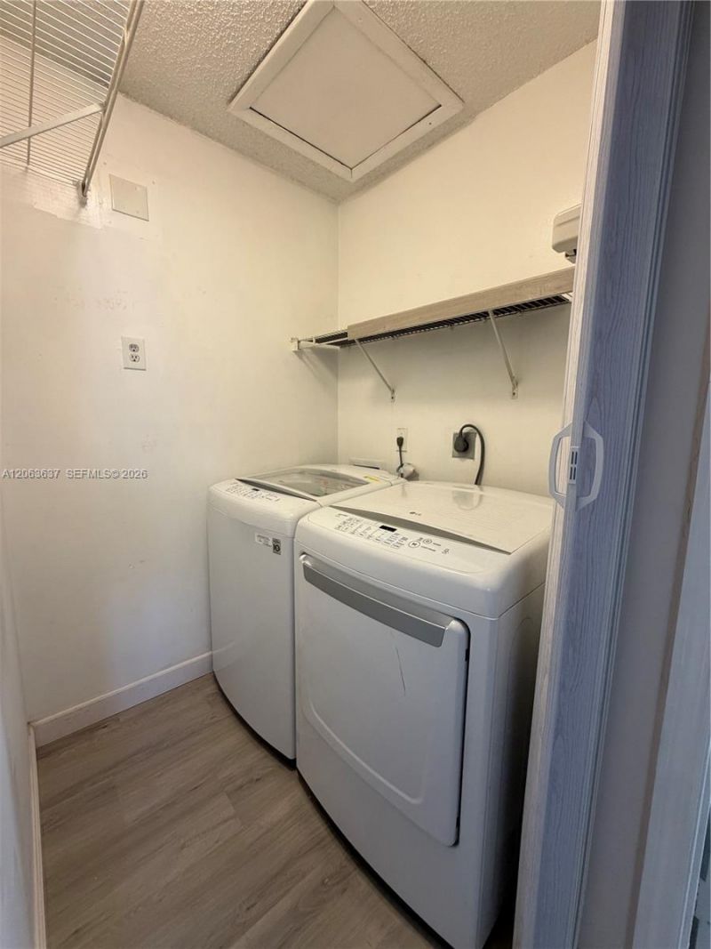 7878 W 29th Ln, Unit 202, Hialeah, FL 33018 Photo