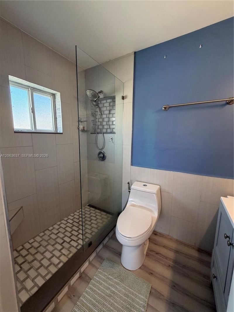 7878 W 29th Ln, Unit 202, Hialeah, FL 33018 Photo